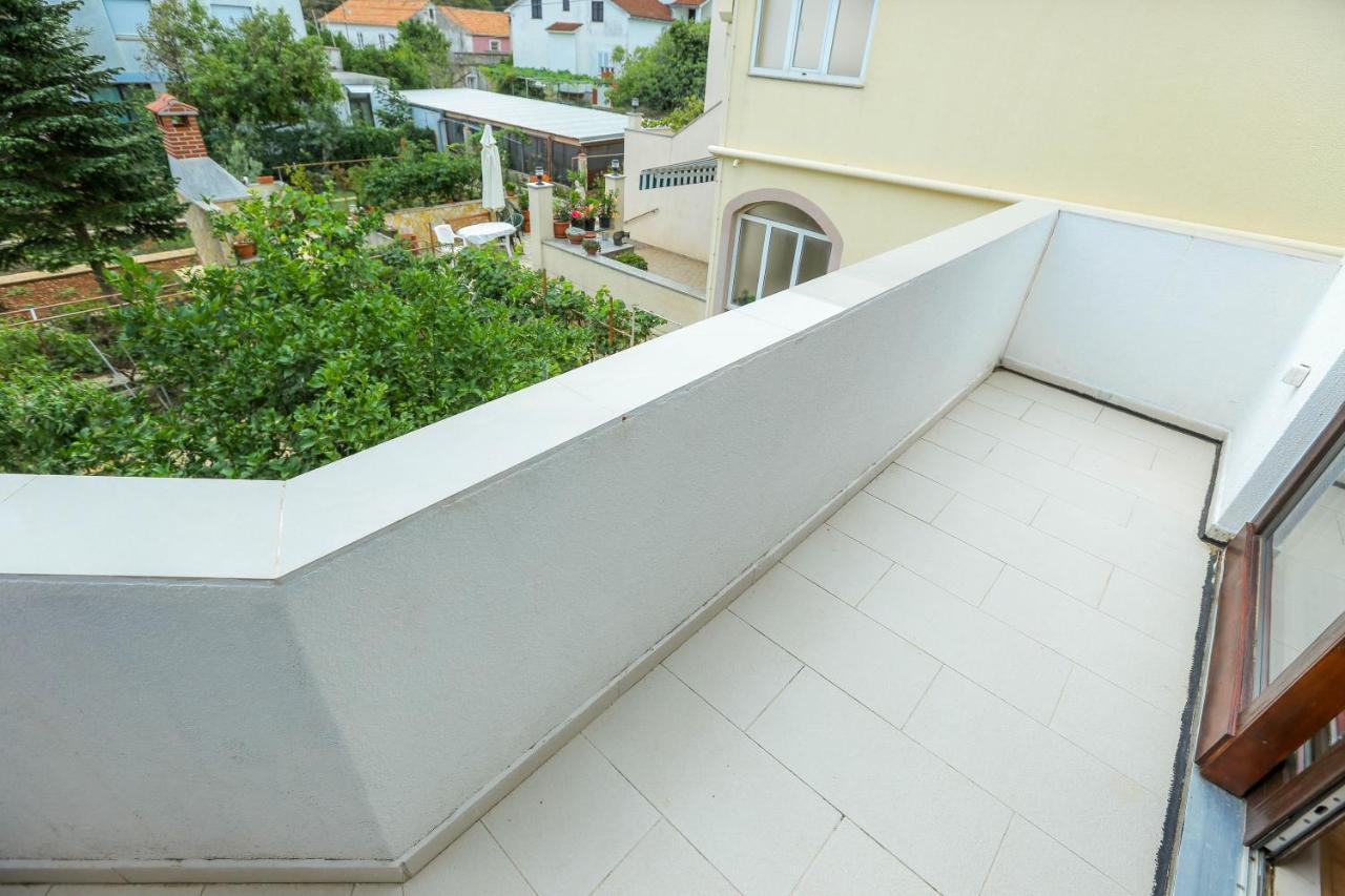 Apartments Maslina Божава Экстерьер фото