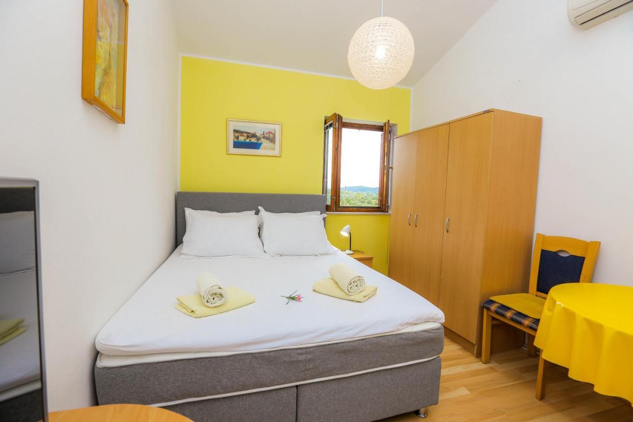 Apartments Maslina Божава Экстерьер фото