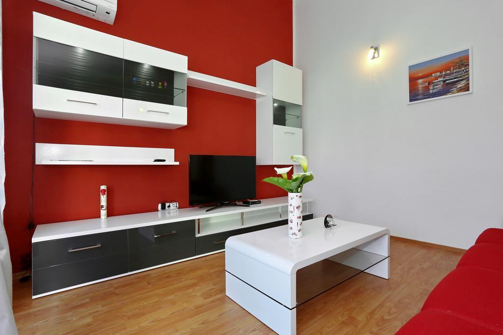 Apartments Maslina Божава Экстерьер фото