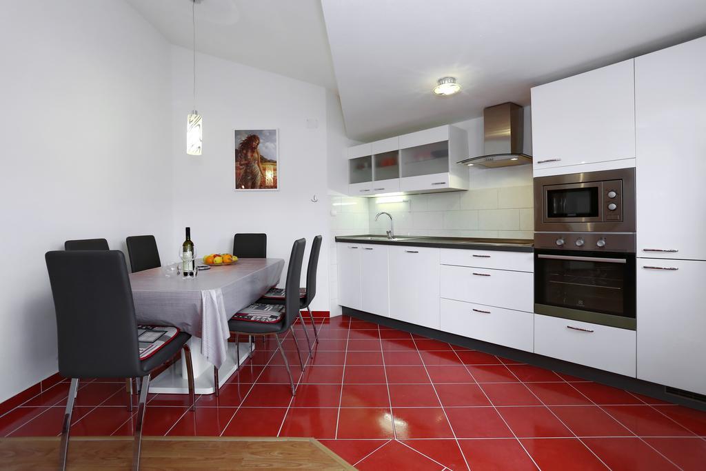 Apartments Maslina Божава Экстерьер фото